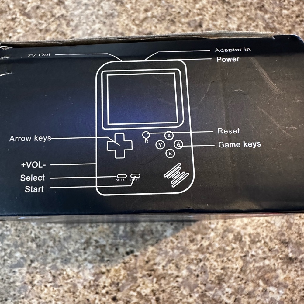 Retro Handheld Game Console - Black - Picture 4 of 5